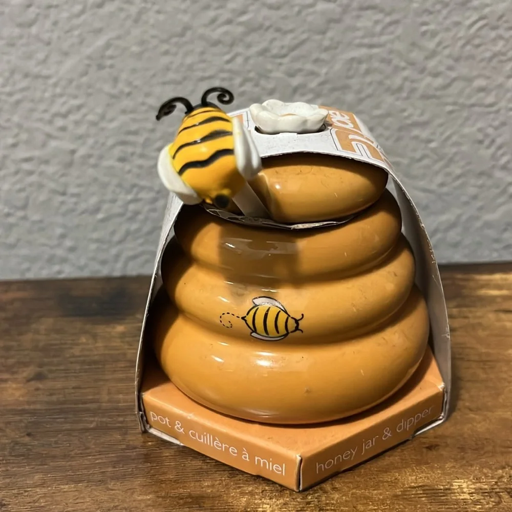 Joie Honey jar & dipper NWT